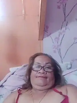 vickyhot1966