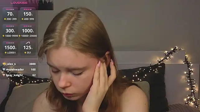 JulietteRain live cam