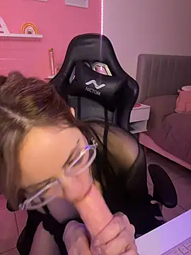 LolaSB live cam
