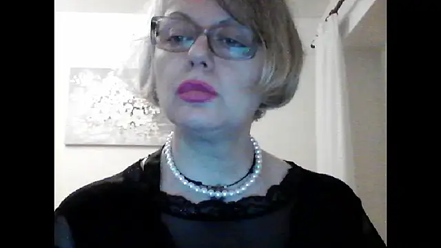 Francesca57 live cam on StripChat