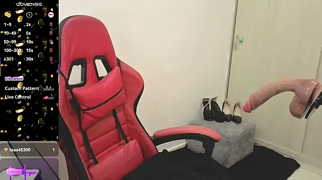 valery_adams1