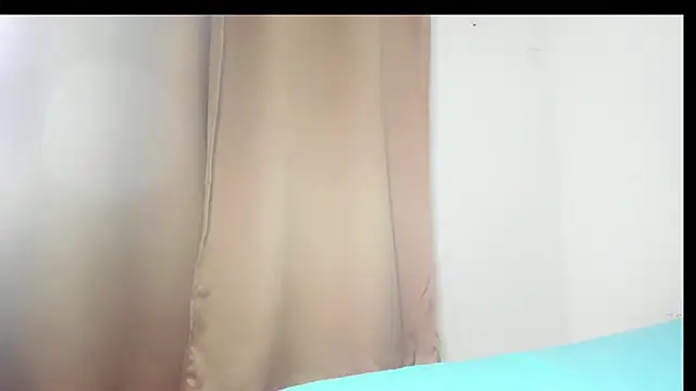 genesis_sandoval (F milf) - show ass fuck