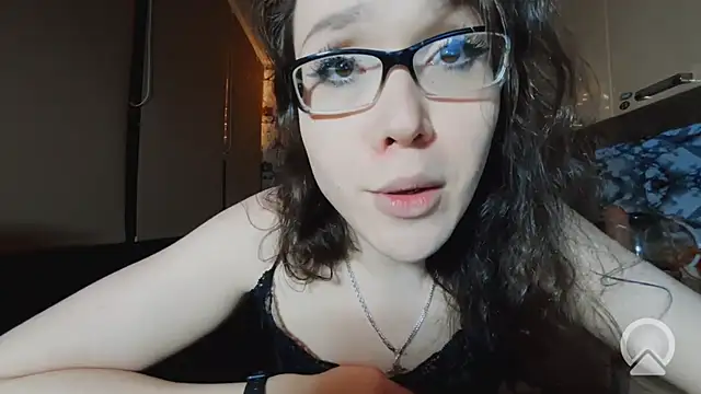 RachelSav webcam