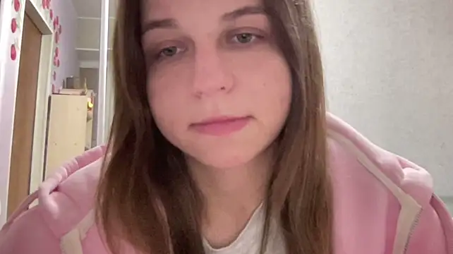 HwaTrippel live sex cam