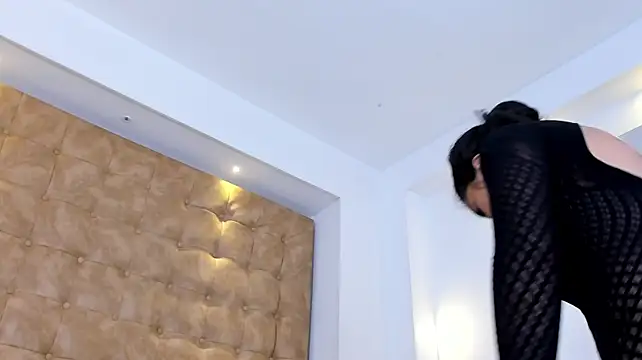violet_giraldo live cam on StripChat