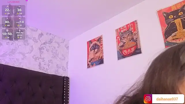 dahianae__ live cam on StripChat