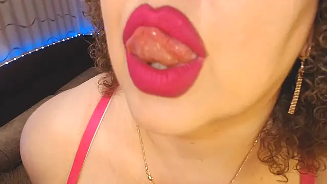 BustyKatty