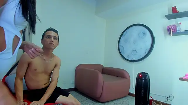 samantha_emiliano live cam on StripChat