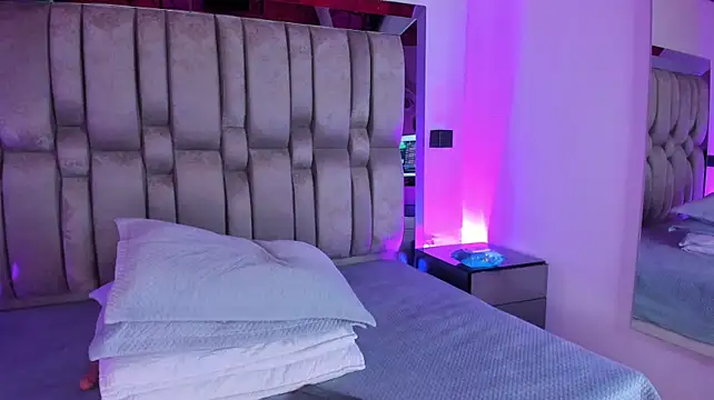Milawink live cam on StripChat