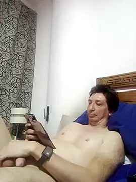 Pacobakan042 live cam on StripChat