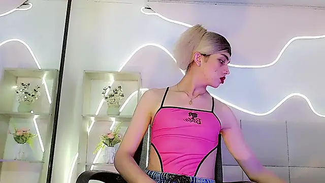 Daniela_Pink_