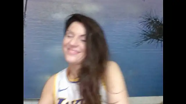 AliceTailor live cam on StripChat