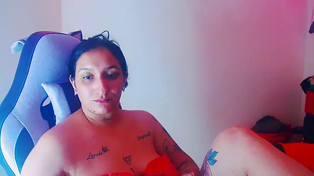 liz_dirty live cam on StripChat