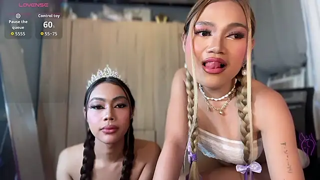 Tsfoxyangelx live sex cam