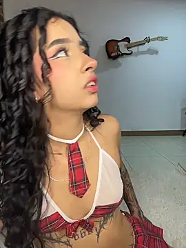 RosseMelody live cam on StripChat