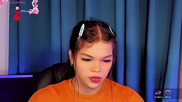 Keira_Fox31