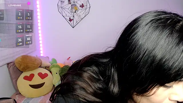 EllieMoonX live cam preview