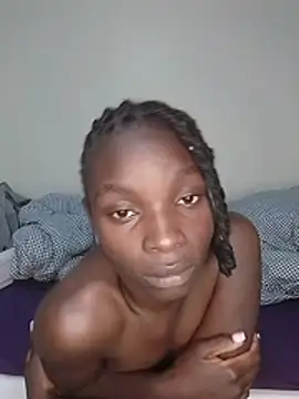 lovevallerian live cam on StripChat