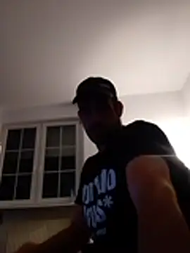 Codymc89 live cam on StripChat