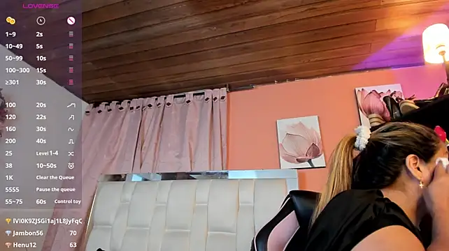 LiaTaylorr