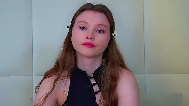 KeiraAsti