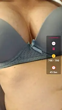 SensualMilena live cam preview