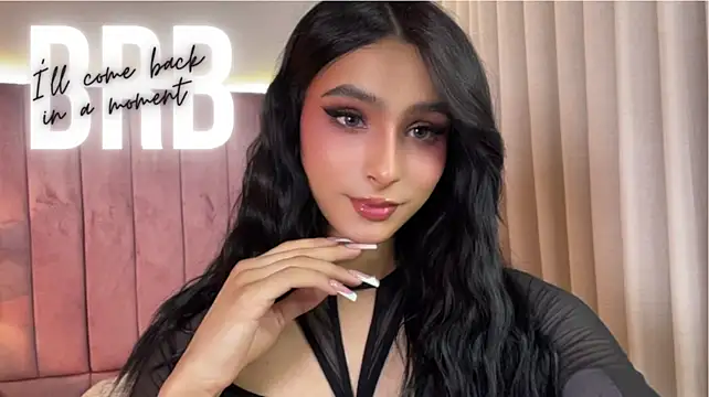 Isabella_Laurent
