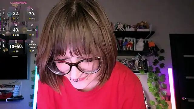 Lily_Arden