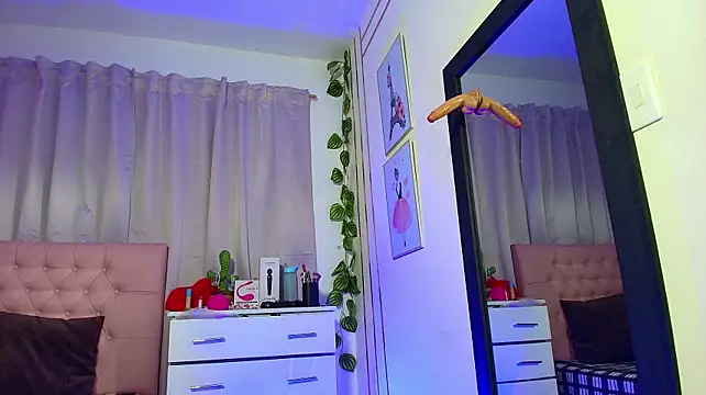 Lulu_swarts live cam on StripChat