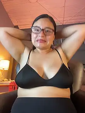 LuisAny live cam on StripChat