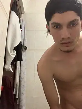 omarjr009 live cam on StripChat
