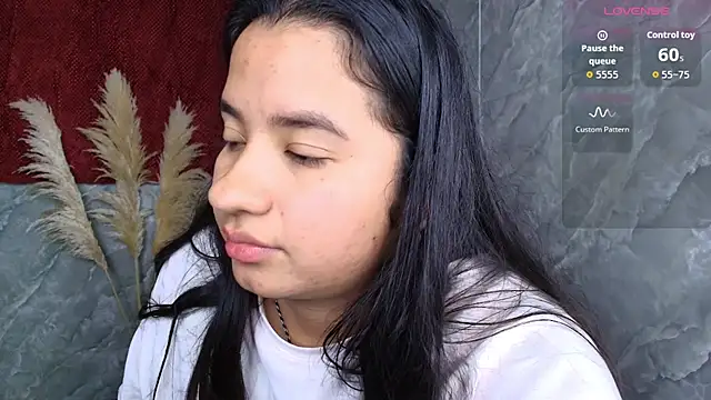 thepeach_ live cam on StripChat