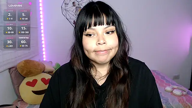 EllieMoonX live cam on StripChat