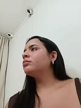 Julieth_hot-69