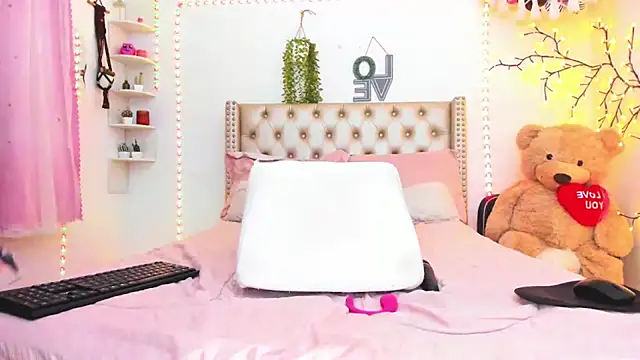 LenaStylesOA