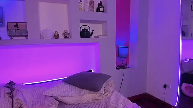 Cleo_Foxx