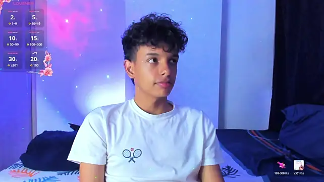 Maxfrost1 live cam on StripChat