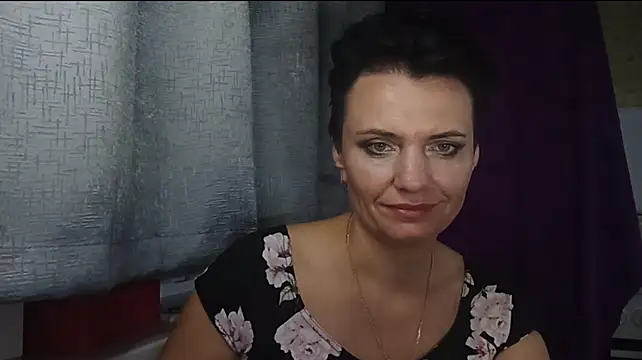 HotMamaQueen234