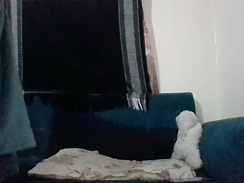 littlefrankie live cam on StripChat