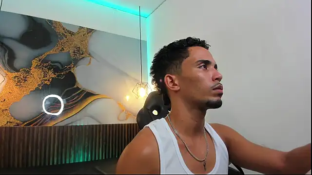 DrakeFoxx