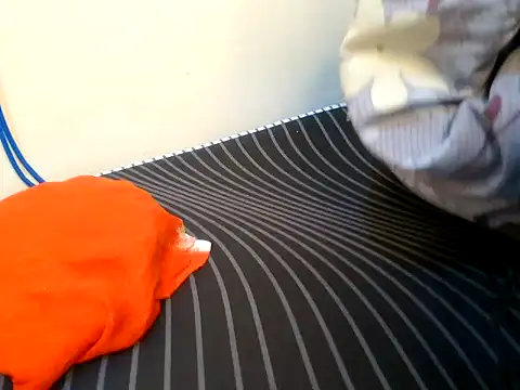 pettite_ass11