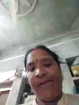 HotLoomaraj29