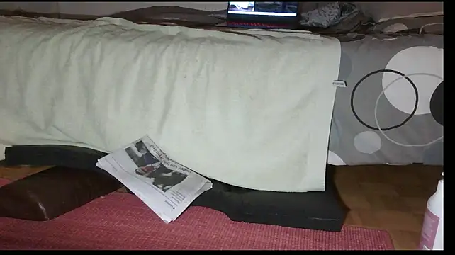 AnaliaSissySlut live cam on StripChat