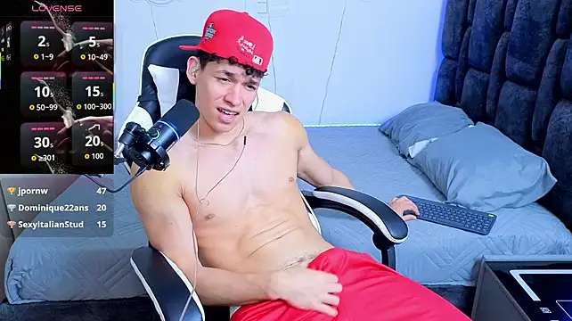 Luke_Muscle