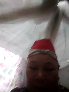 LoveMomy68 live cam preview