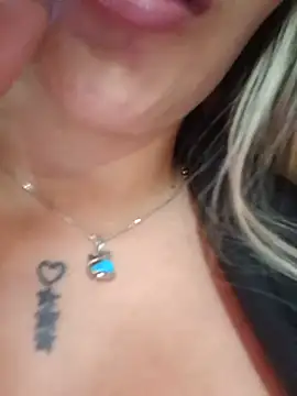 Cata_city1106 live cam on StripChat