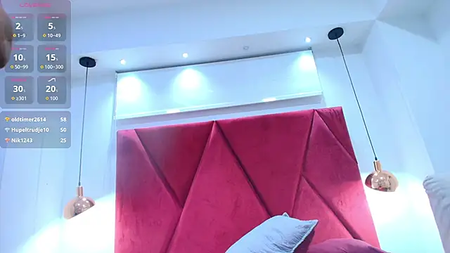 girl_amada live cam on StripChat