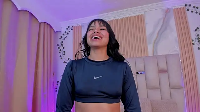 Zasha_nm live cam on StripChat