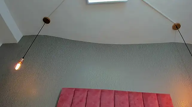 Lucas_jones live cam on StripChat