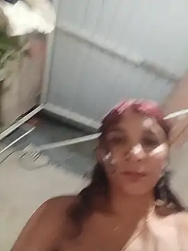 chikivivi- live cam on StripChat